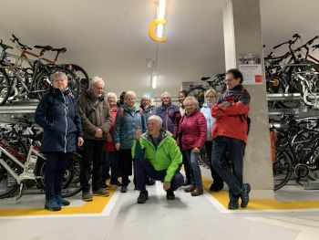 Kinder beim Malen